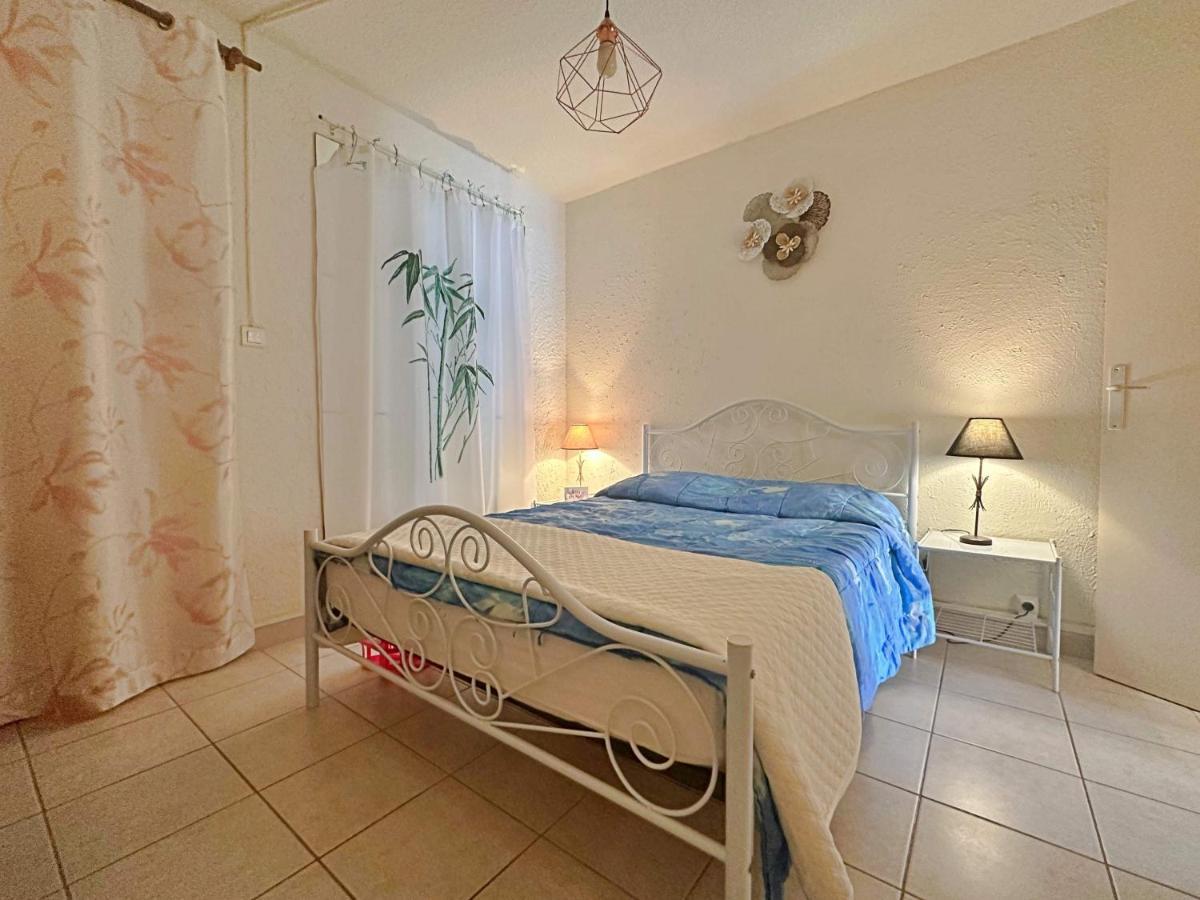 Ferienhaus Cap D'agde, Bord De Mer, 50 M De La Roquille, Climatise Et Wifi, *