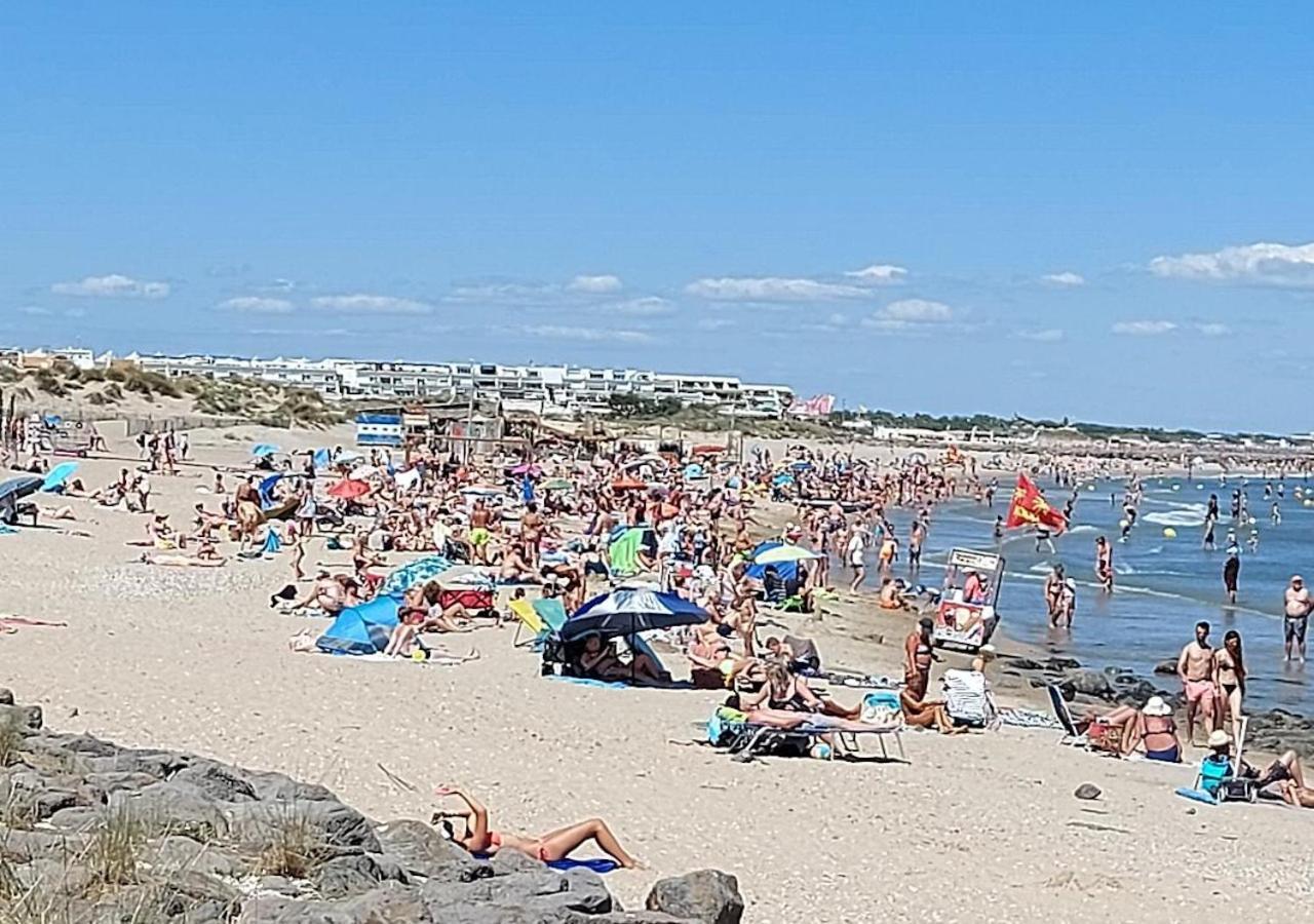 Bord De Mer: Seaside Retreat With Wi-fi And Parking Holiday home *