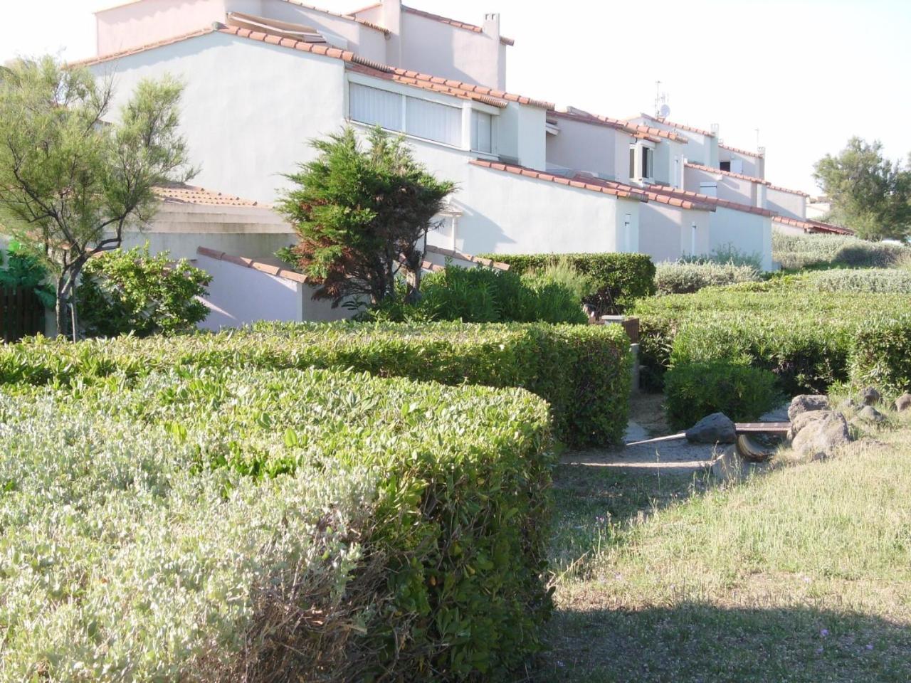 Bord De Mer: Seaside Retreat With Wi-fi And Parking *